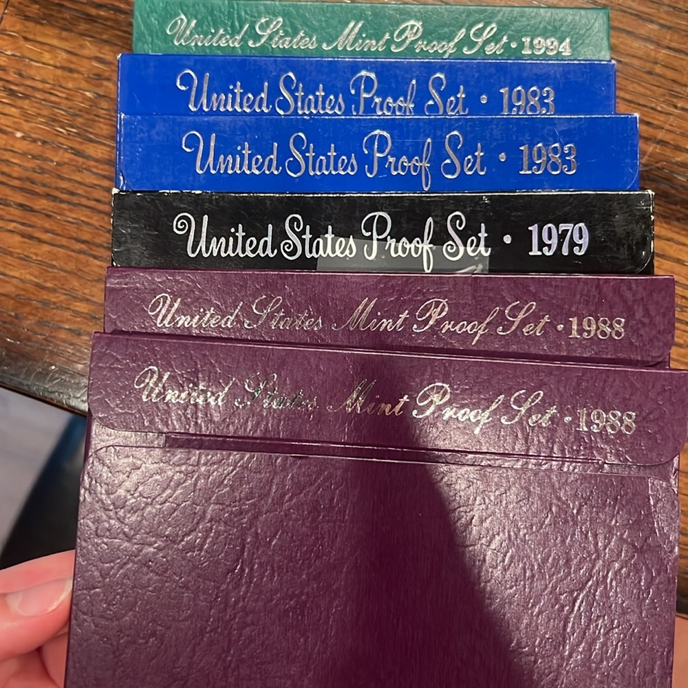 Mint proof coin sets. Uncirculated coins